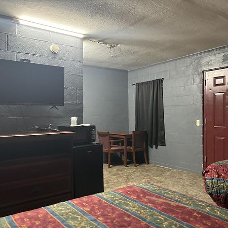 Budget Inn Of Mineola Ngoại thất bức ảnh